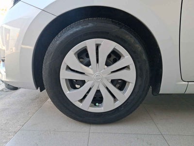 2023 Nissan Versa 4p Sense L4/1.6 Man