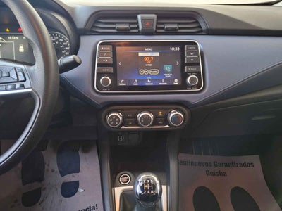 2023 Nissan Versa 4p Advance L4/1.6 Man