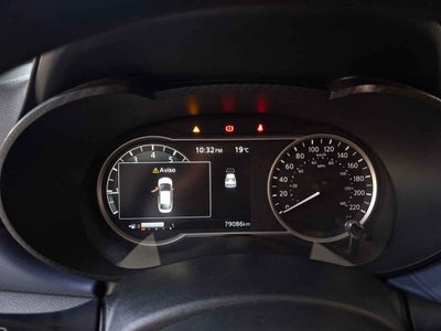 2023 Nissan Versa 4p Advance L4/1.6 Man