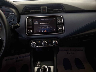 2024 Nissan Versa 4p Advance L4/1.6 Man