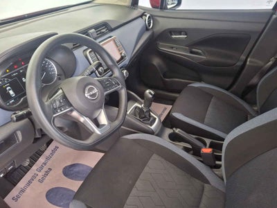2024 Nissan Versa 4p Advance L4/1.6 Man
