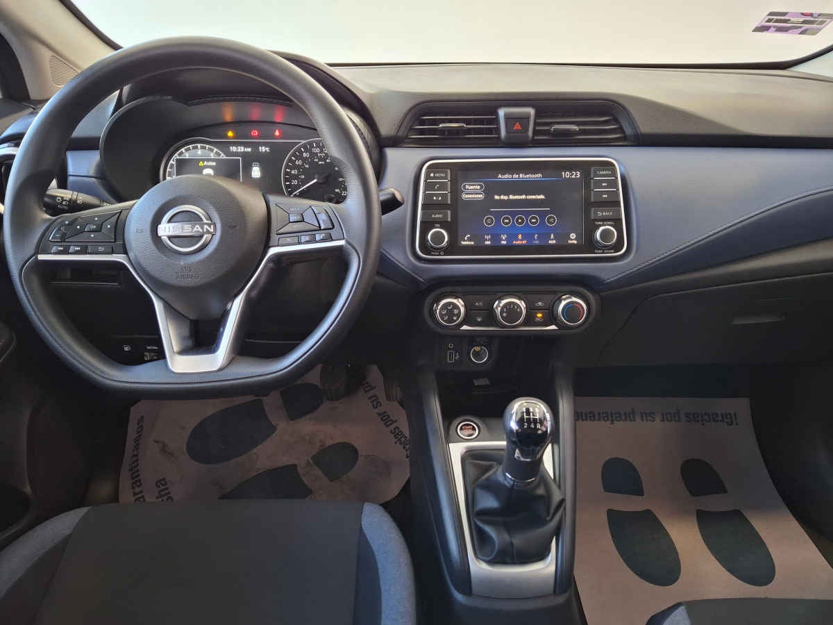 2024 Nissan Versa 4p Advance L4/1.6 Man