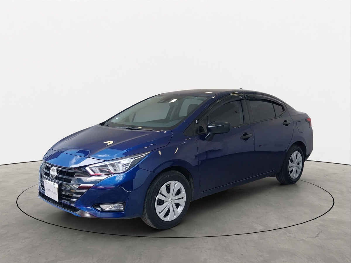 2025 Nissan Versa 4p Sense L4/1.6 Man