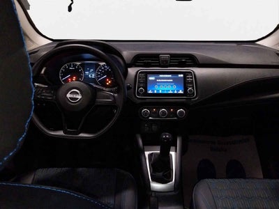 2025 Nissan Versa 4p Sense L4/1.6 Man