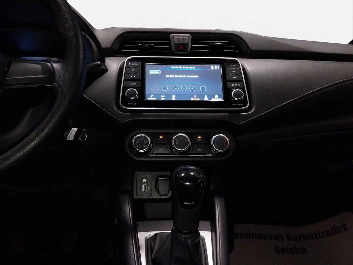 2025 Nissan Versa 4p Sense L4/1.6 Man