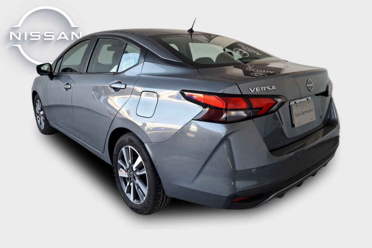 2023 Nissan Versa 4p Advance L4/1.6 Aut