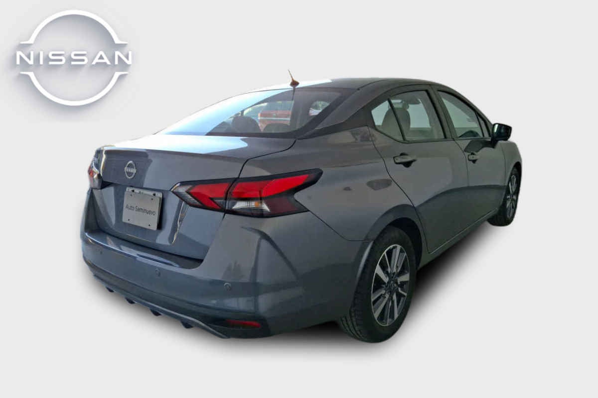 2023 Nissan Versa 4p Advance L4/1.6 Aut