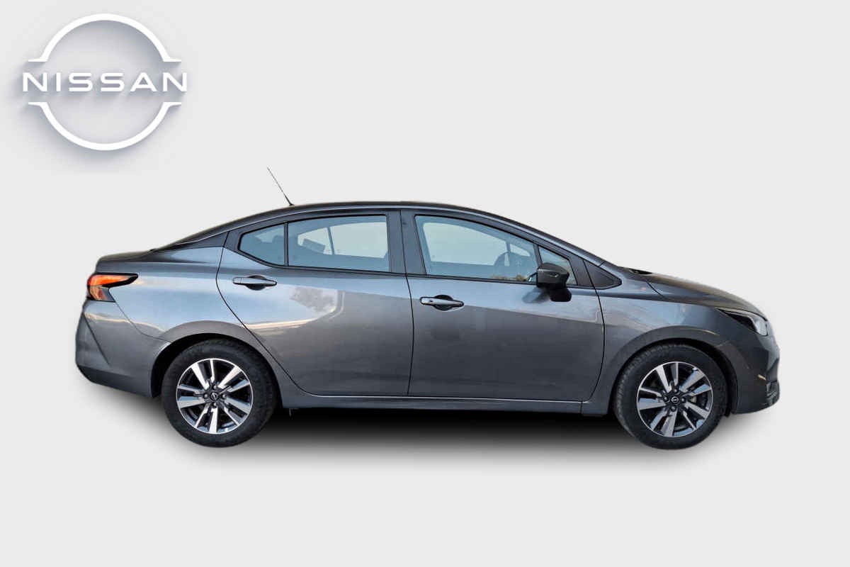 2023 Nissan Versa 4p Advance L4/1.6 Aut