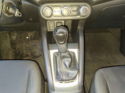 2021 Nissan Versa 4p Sense L4/1.6 Man