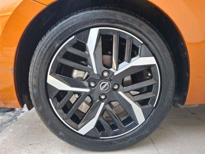 2024 Nissan Versa 4p SR L4/1.6 Aut