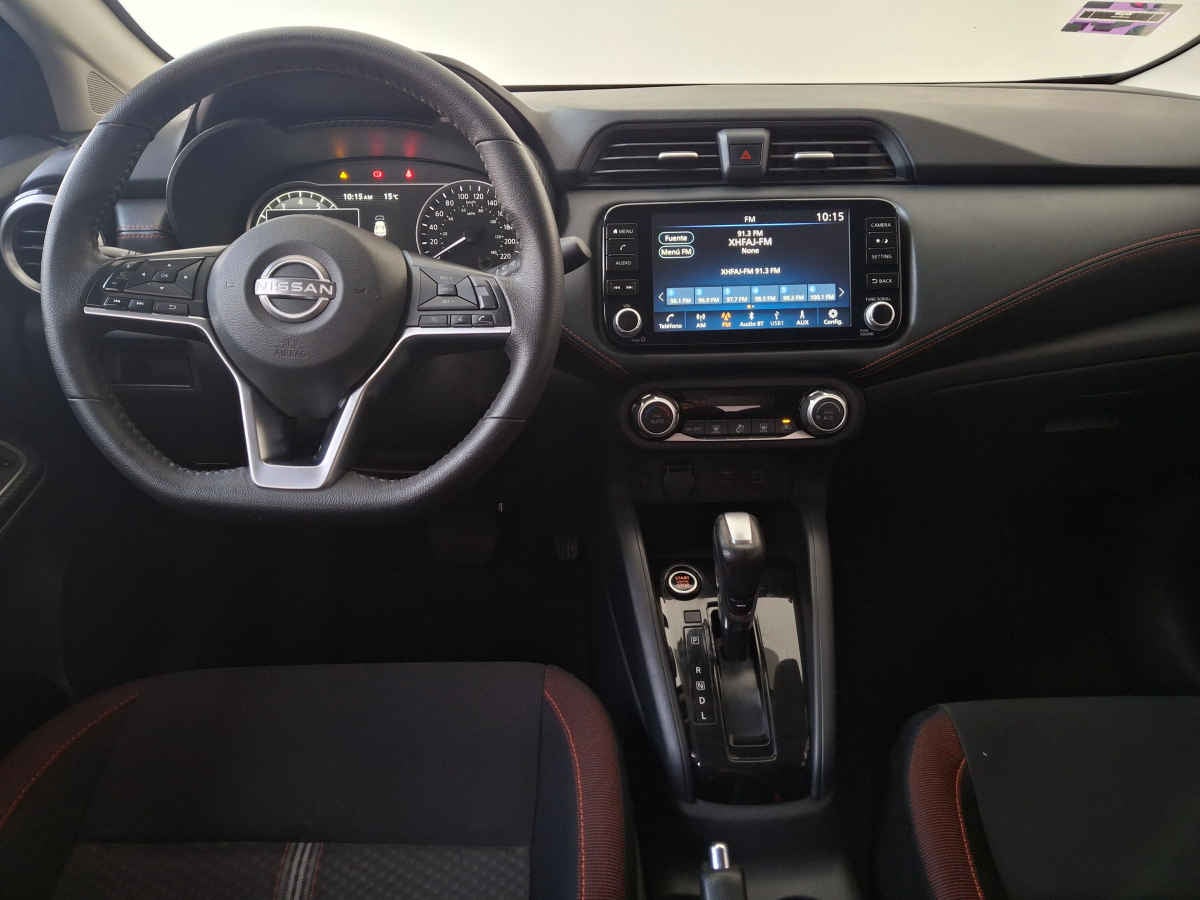 2024 Nissan Versa 4p SR L4/1.6 Aut