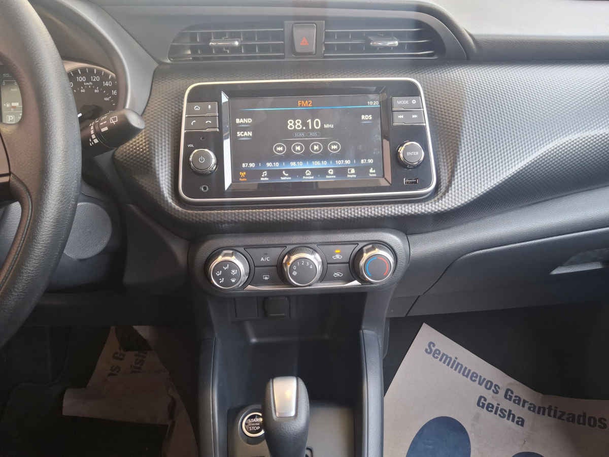 2025 Nissan Kicks 5p Play Advance L4/1.6 Aut