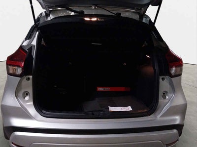 2025 Nissan Kicks 5p Play Advance L4/1.6 Aut