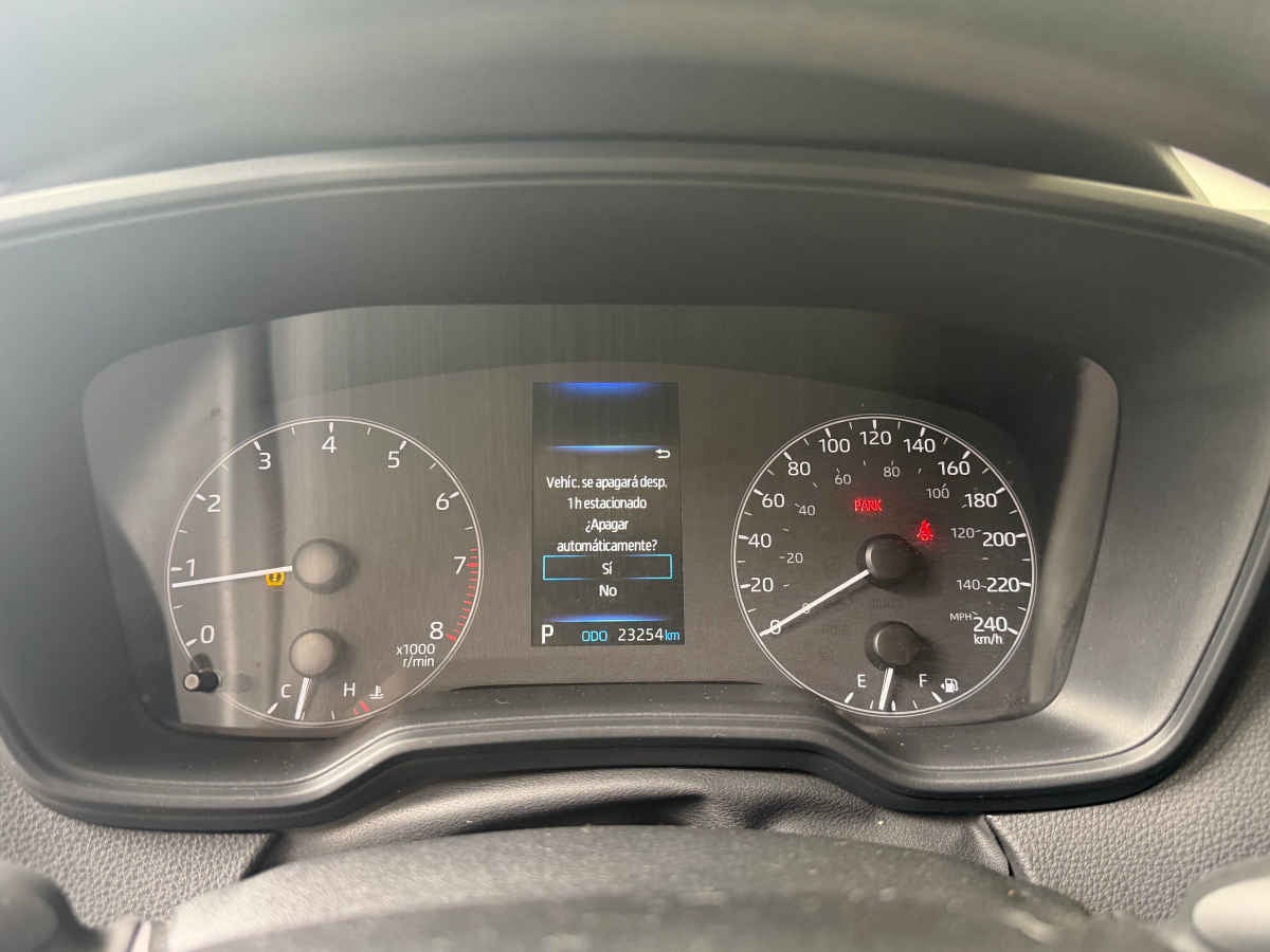 2024 Toyota Corolla 4p LE L4/2.0 Aut