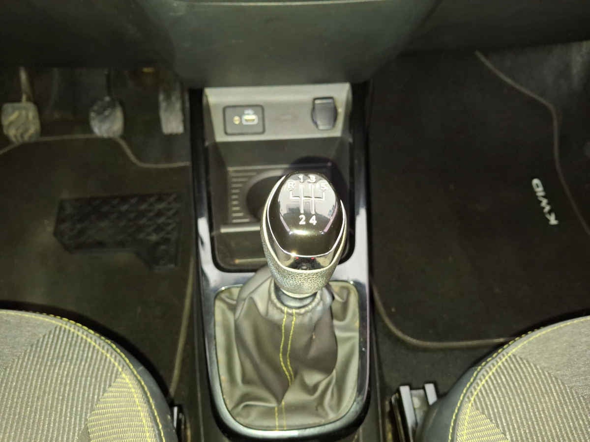 2023 Renault Kwid 5p Outsider L3/1.0 Man
