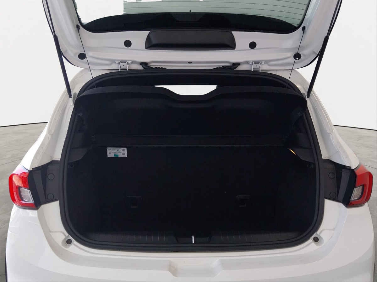 2025 FIAT ARGO 5p Trekking L4/1.3 Aut