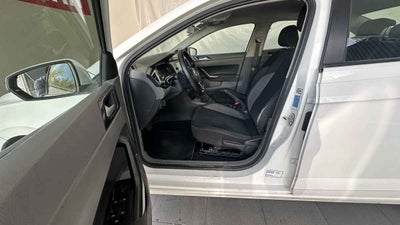 2021 Volkswagen Virtus 4p L4/1.6 Aut