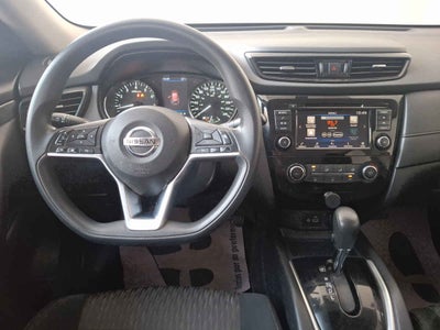 2022 Nissan X-Trail 5p Sense 3 L4/2.5 Aut Banca abatible