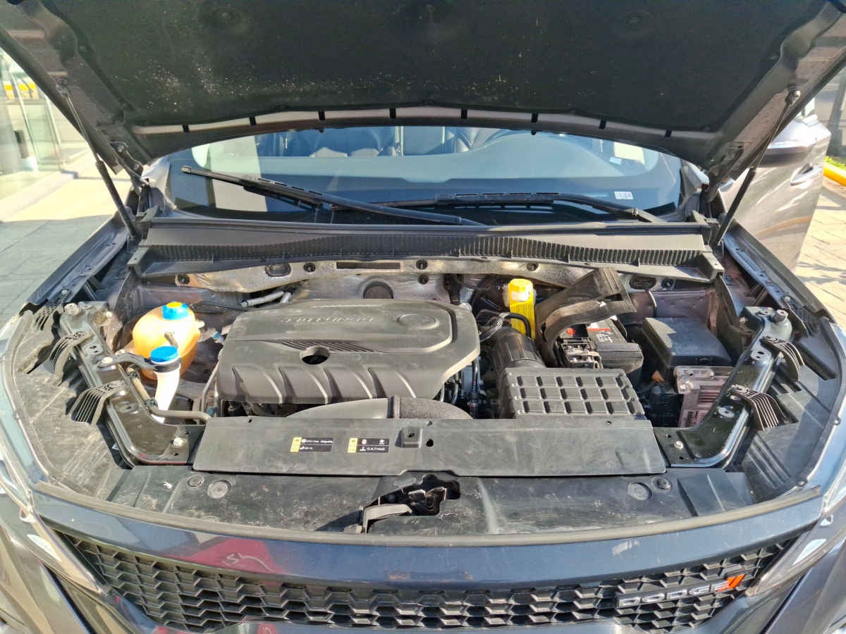 2023 Dodge Journey 5p SXT L4/1.5/T Aut