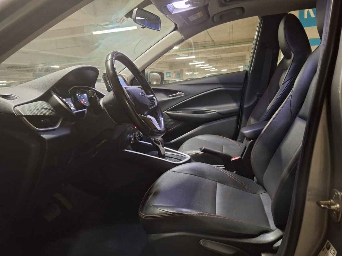 2023 Chevrolet Onix 4p Premier Red Line L3/1.2/T Aut