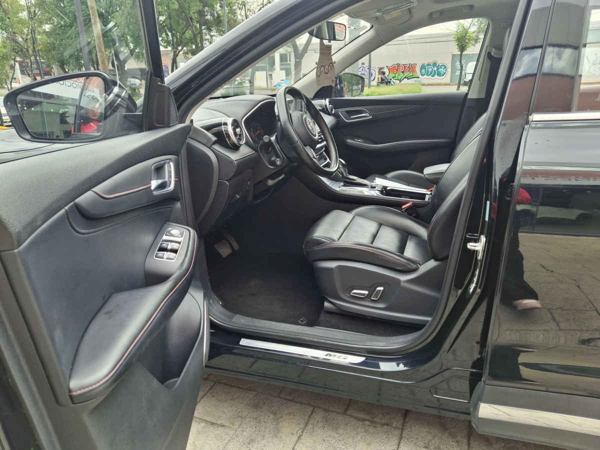 2023 MG HS 5p Excite L4/1.5/T Aut