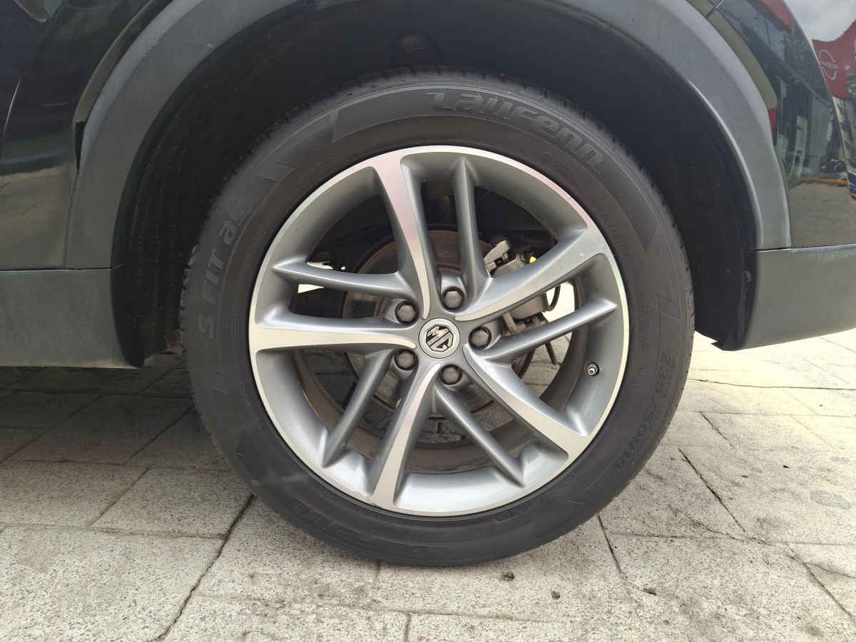 2023 MG HS 5p Throphy L4/2.0/T Aut