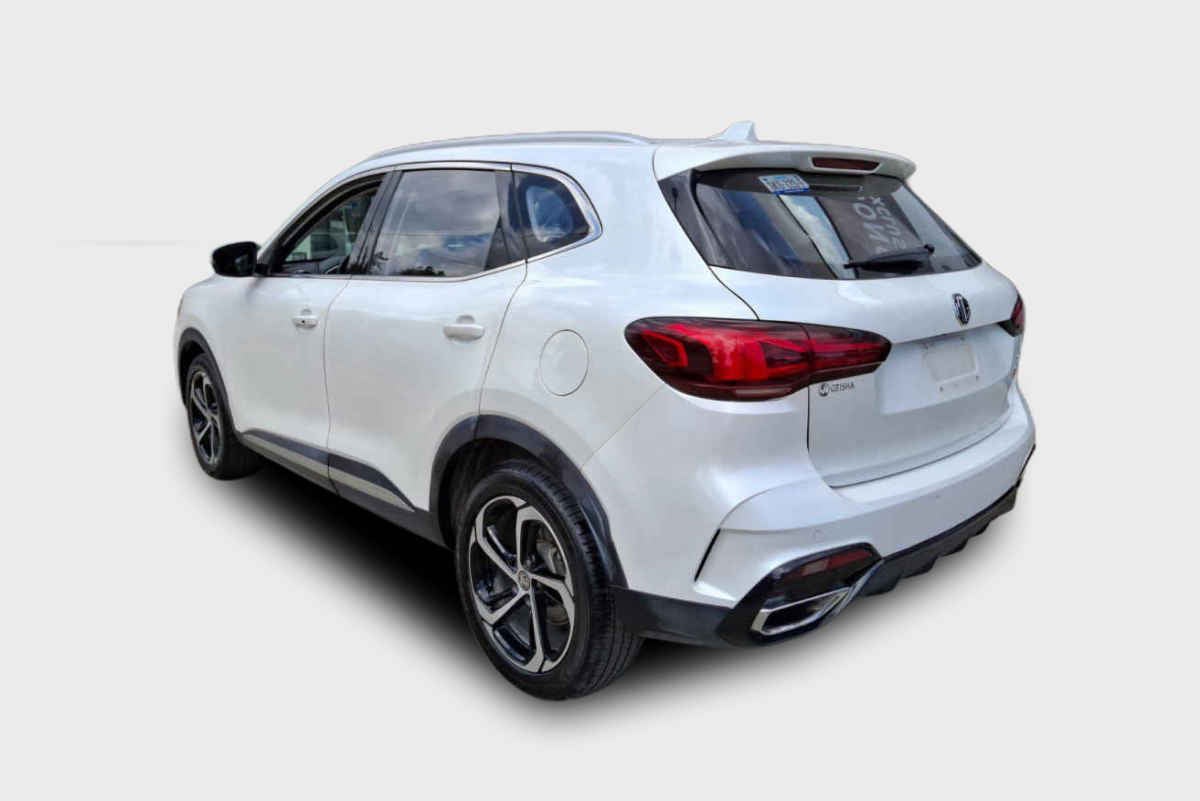 2024 MG HS 5p Excite L4/1.5/T Aut