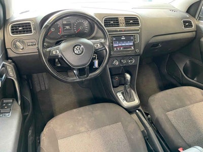 2021 Volkswagen Polo 5p Comfortline Plus L4/1.6 Aut