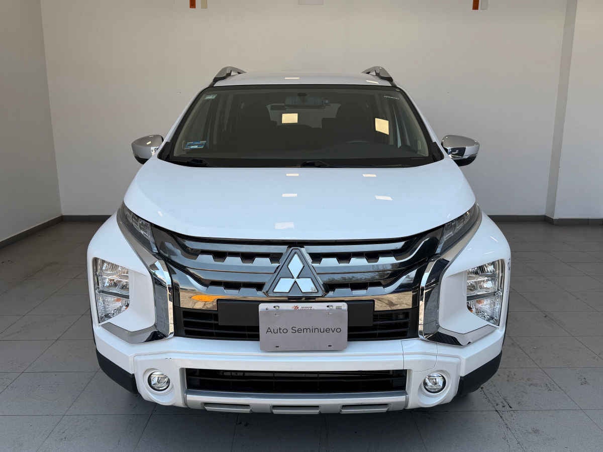 2023 Mitsubishi Xpander 5p Cross L4/1.5 Aut