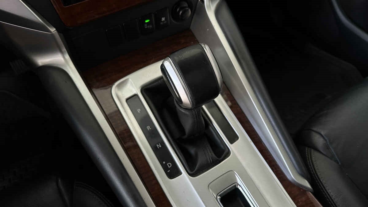 2019 Mitsubishi Montero 5p Sport Advance V6/3.0 Aut