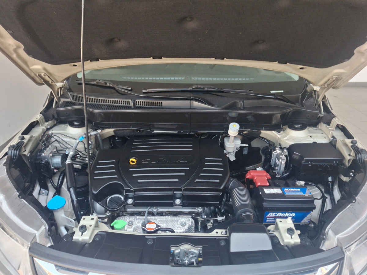 2018 Suzuki Vitara 5p GLX L4/1.6 Aut