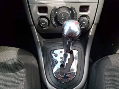 2013 Peugeot 308 5p L4 1.6 aut